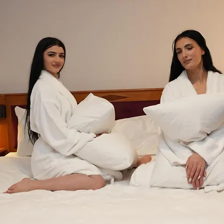 Panzió Sn And Restaurant